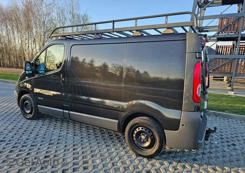 RENAULT Trafic 