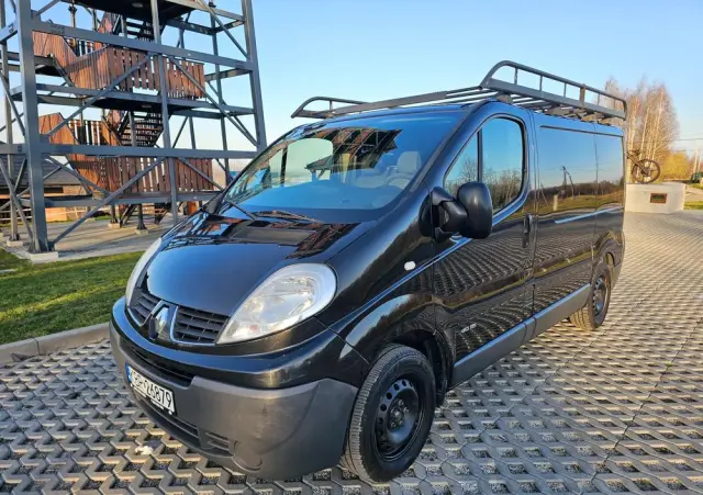 RENAULT Trafic 