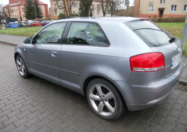 AUDI A3 