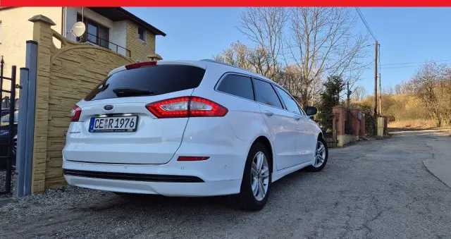 FORD Mondeo 2.0 TDCi Titanium PowerShift