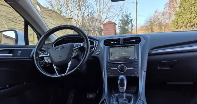 FORD Mondeo 2.0 TDCi Titanium PowerShift