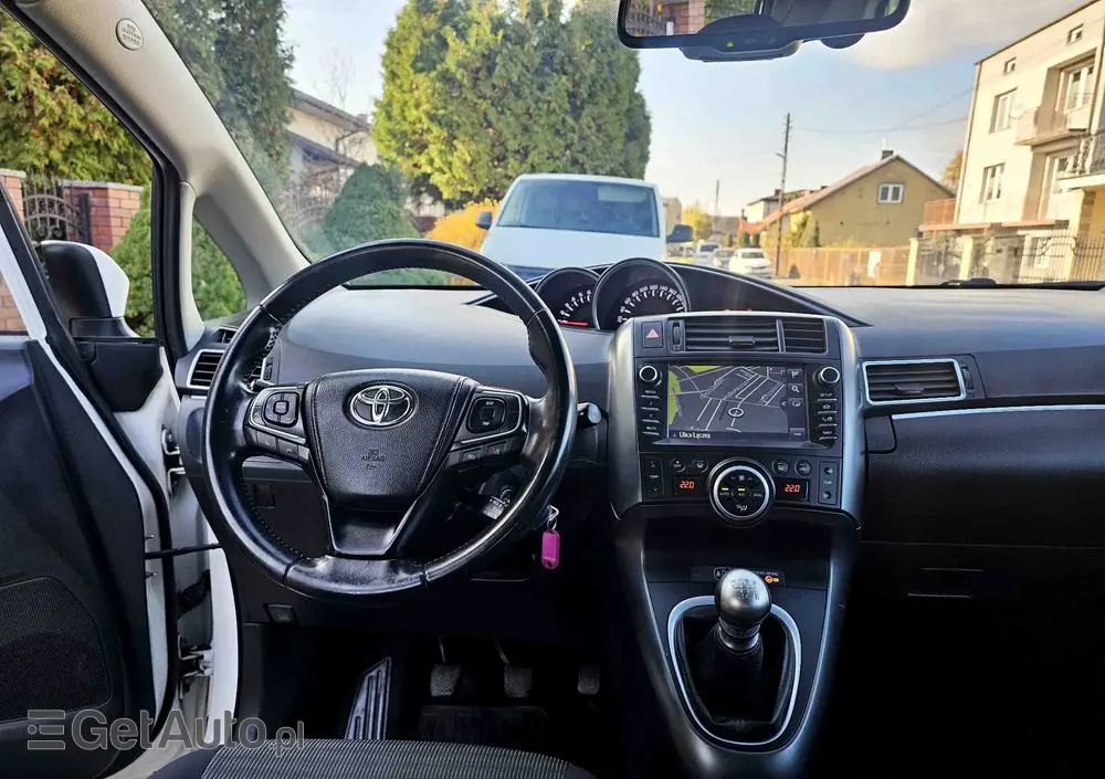 TOYOTA Verso 1.8 7-Sitzer Life
