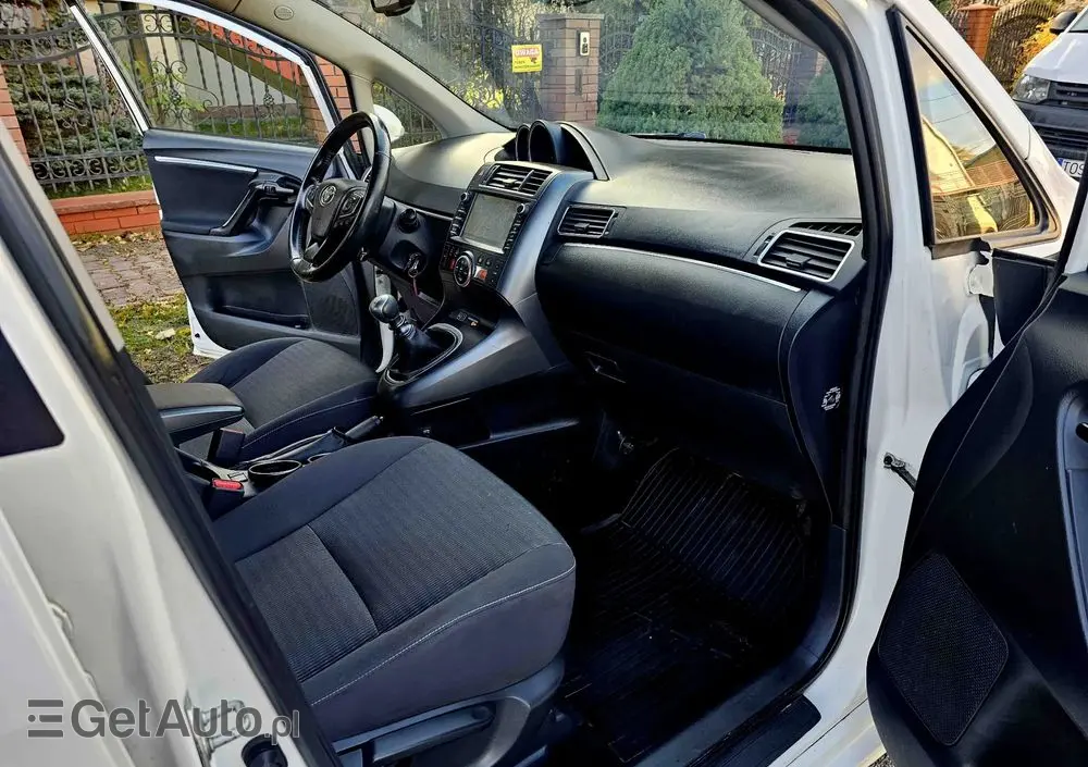 TOYOTA Verso 1.8 7-Sitzer Life