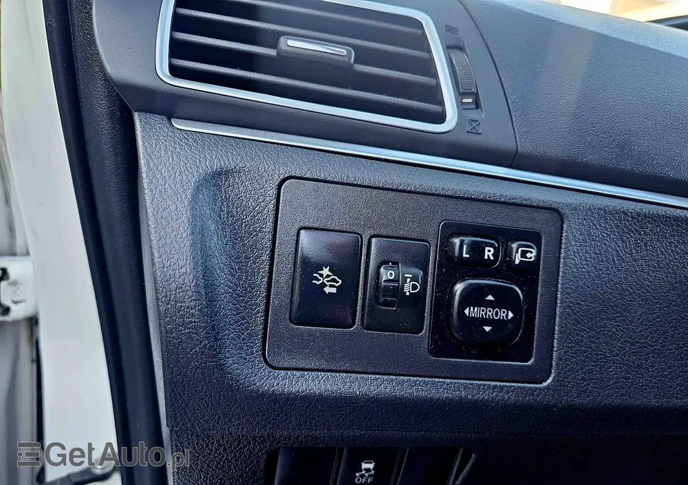 TOYOTA Verso 1.8 7-Sitzer Life