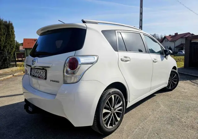 TOYOTA Verso 1.8 7-Sitzer Life
