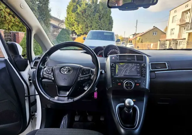 TOYOTA Verso 1.8 7-Sitzer Life