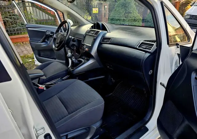 TOYOTA Verso 1.8 7-Sitzer Life