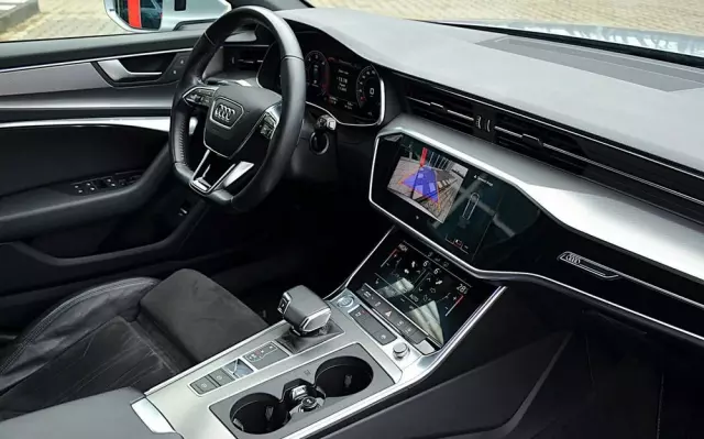 AUDI A6 Avant 40 TDI S tronic S line