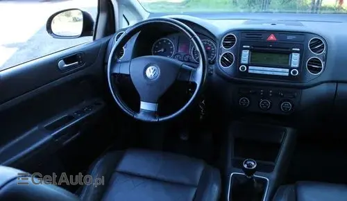 VOLKSWAGEN Golf Plus 