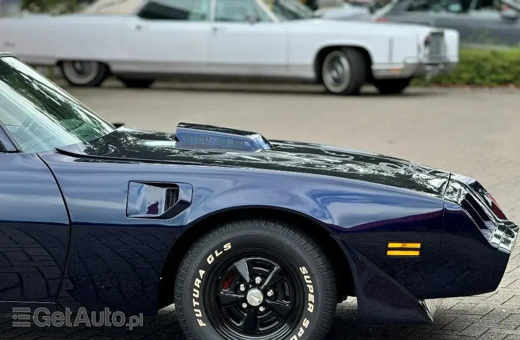 PONTIAC Firebird 