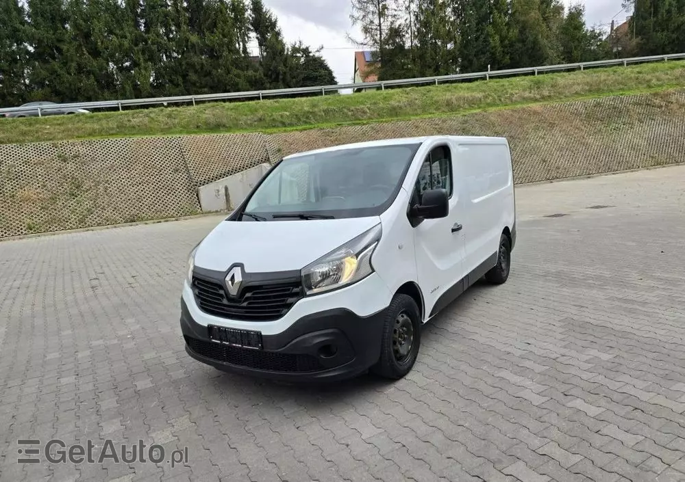 RENAULT Trafic 
