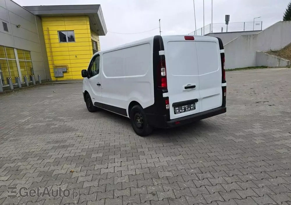 RENAULT Trafic 