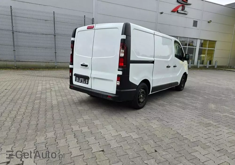 RENAULT Trafic 