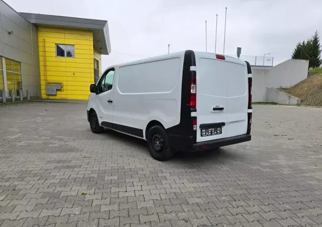 RENAULT Trafic 