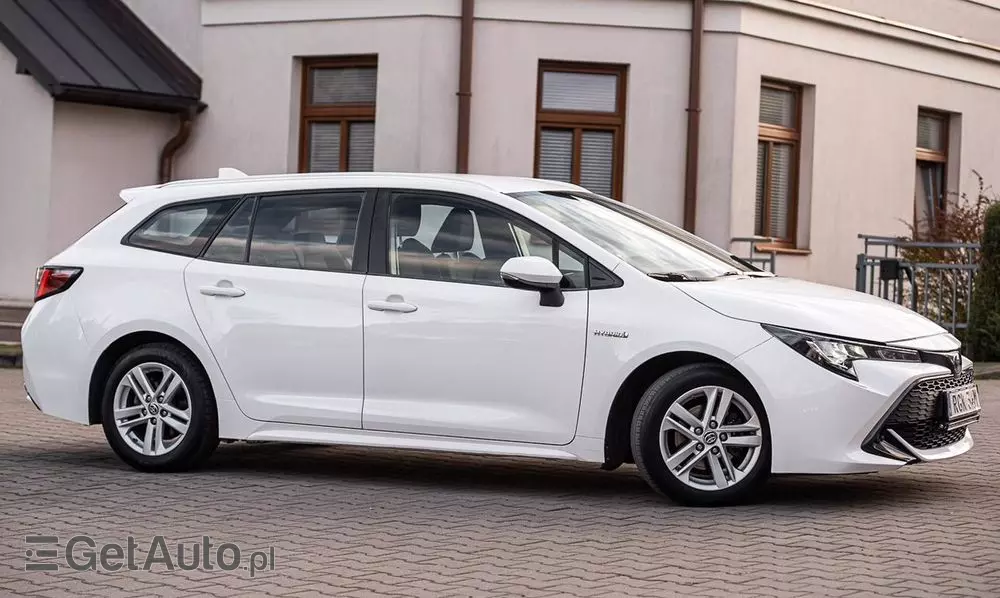 TOYOTA Corolla 1.8 Hybrid Touring Sports