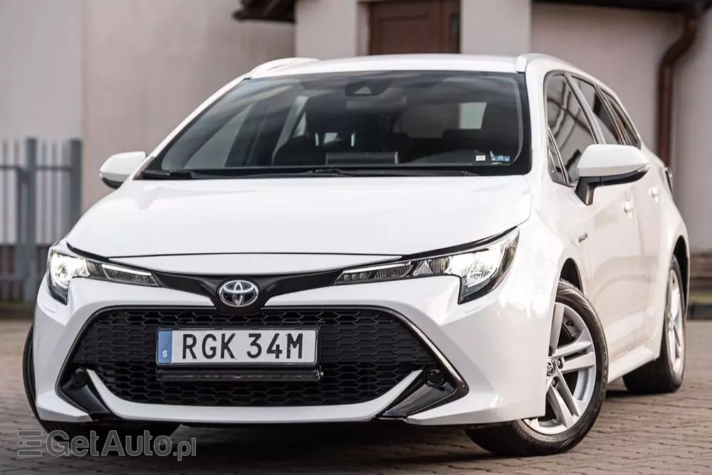 TOYOTA Corolla 1.8 Hybrid Touring Sports
