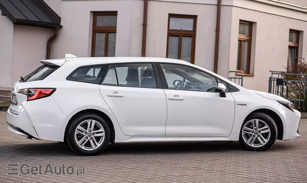 TOYOTA Corolla 1.8 Hybrid Touring Sports