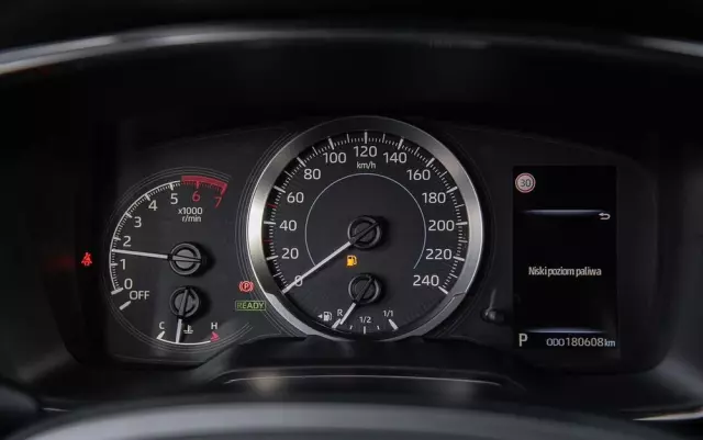 TOYOTA Corolla 1.8 Hybrid Touring Sports