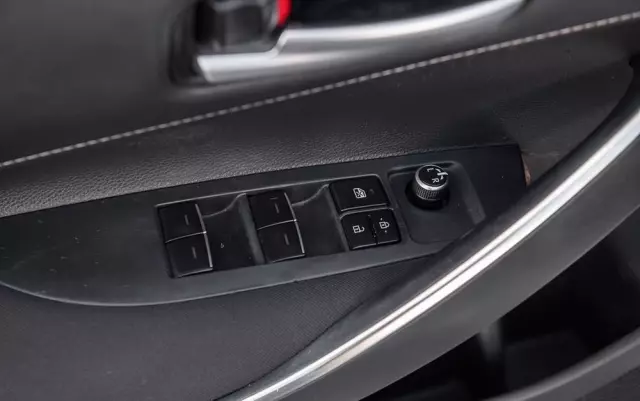 TOYOTA Corolla 1.8 Hybrid Touring Sports