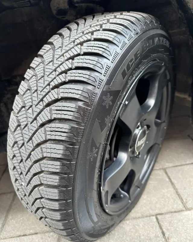 OPEL Karl 1.0 Enjoy Easytronic