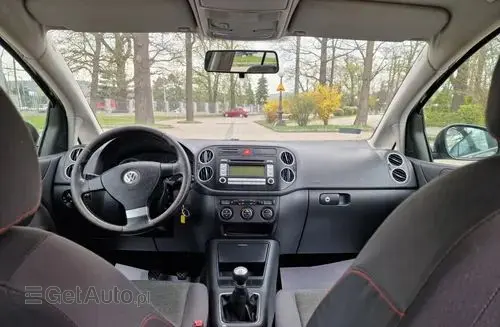 VOLKSWAGEN Golf Plus 