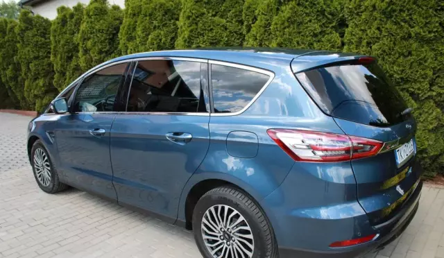FORD S-MAX 