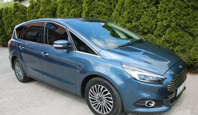 FORD S-MAX 