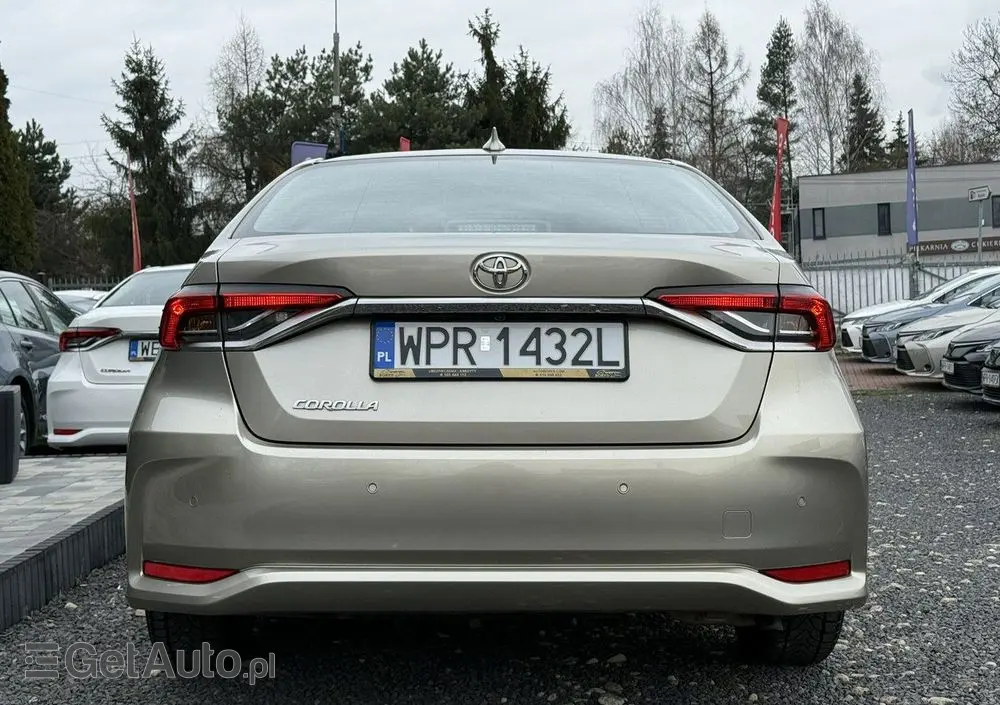 TOYOTA Corolla 1.5 Comfort