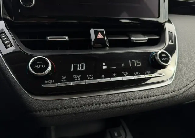 TOYOTA Corolla 1.5 Comfort