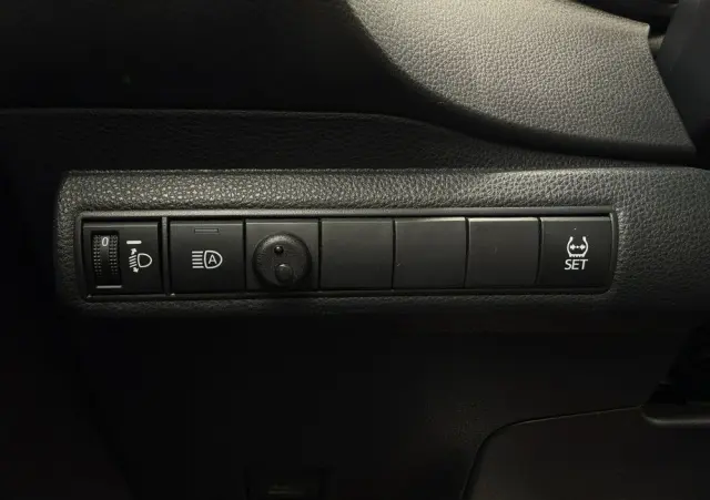 TOYOTA Corolla 1.5 Comfort
