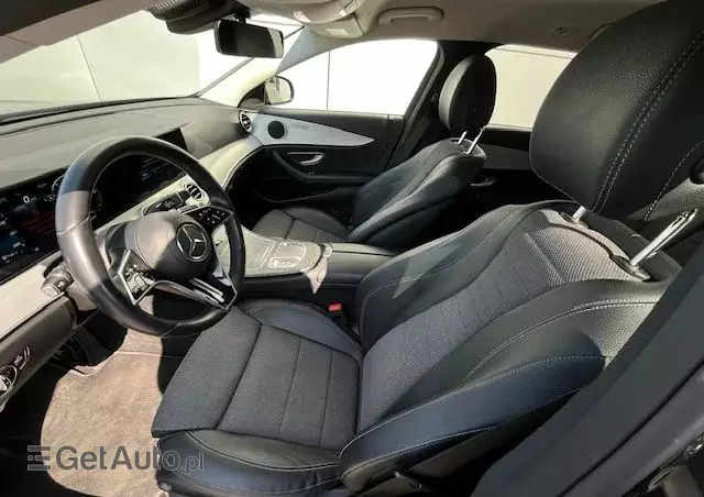 MERCEDES-BENZ Klasa E 300 de Avantgarde