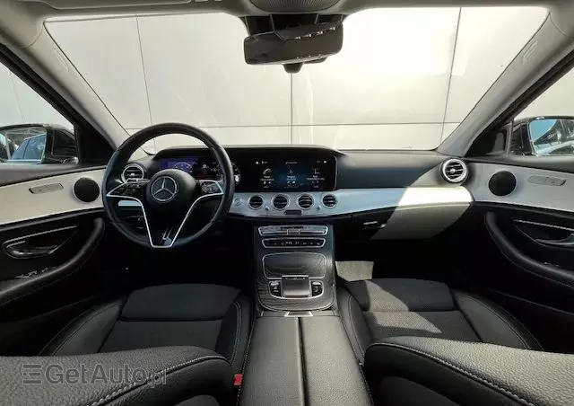 MERCEDES-BENZ Klasa E 300 de Avantgarde