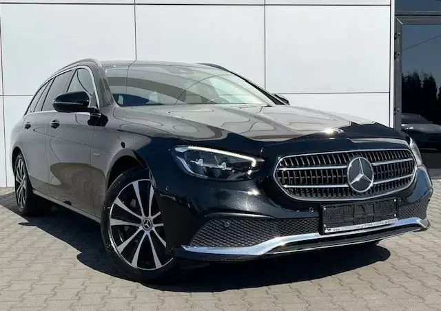 MERCEDES-BENZ Klasa E 300 de Avantgarde
