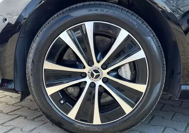 MERCEDES-BENZ Klasa E 300 de Avantgarde