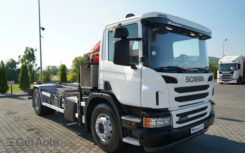 SCANIA P 280 / 4X2 / SIŁOWNIK DO WYWROTU / + HDS HMF 635 / UDŹWIG 1 500 KG / MAX WYSÓW 7 M / STEROWANIE RADIOWE / EURO 6 