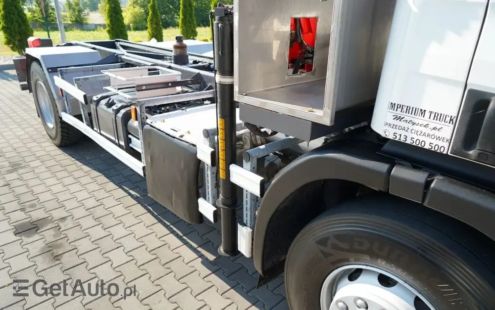 SCANIA P 280 / 4X2 / SIŁOWNIK DO WYWROTU / + HDS HMF 635 / UDŹWIG 1 500 KG / MAX WYSÓW 7 M / STEROWANIE RADIOWE / EURO 6 