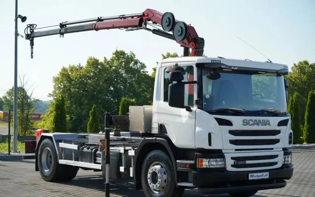 SCANIA P 280 / 4X2 / SIŁOWNIK DO WYWROTU / + HDS HMF 635 / UDŹWIG 1 500 KG / MAX WYSÓW 7 M / STEROWANIE RADIOWE / EURO 6 