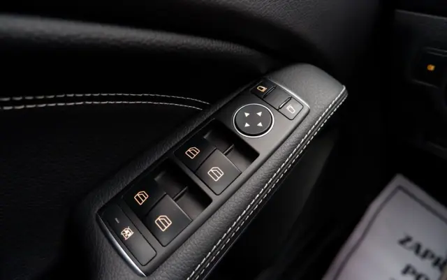 MERCEDES-BENZ Klasa A 