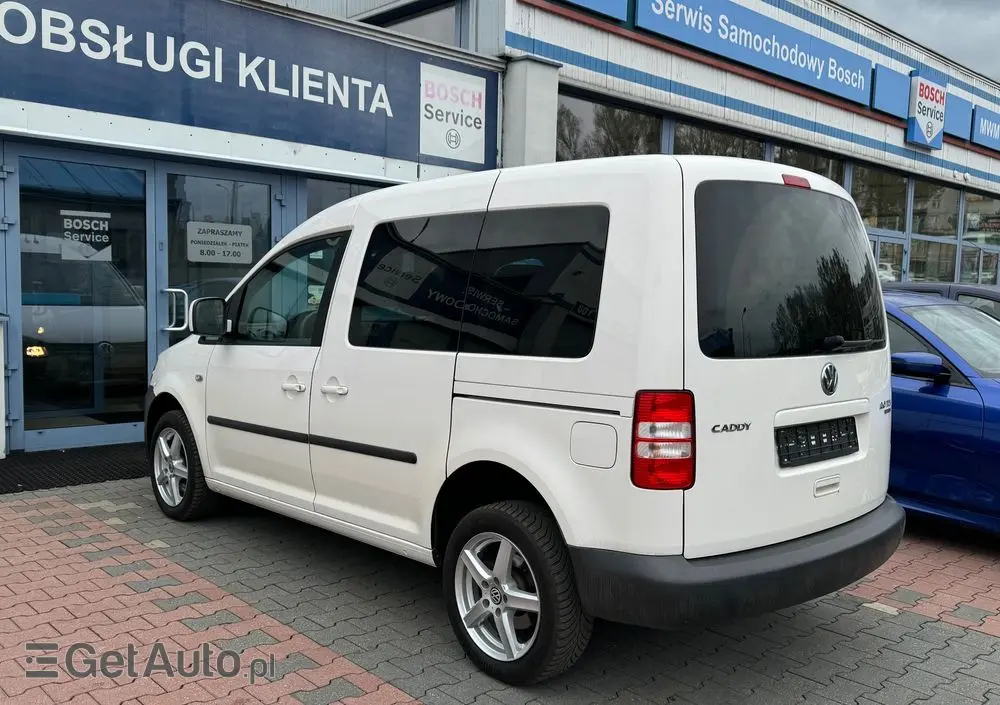 VOLKSWAGEN Caddy 2.0 TDI Comfortline 4Motion DSG