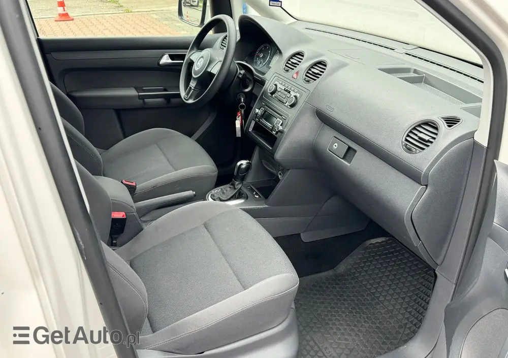 VOLKSWAGEN Caddy 2.0 TDI Comfortline 4Motion DSG