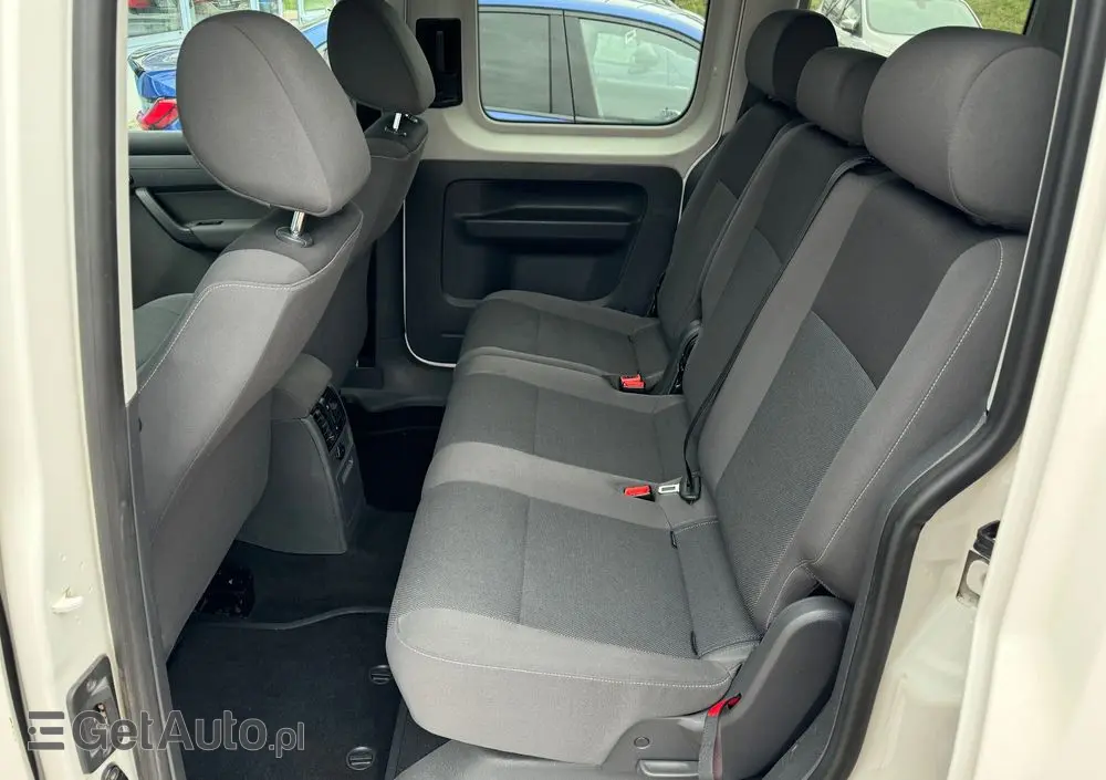 VOLKSWAGEN Caddy 2.0 TDI Comfortline 4Motion DSG