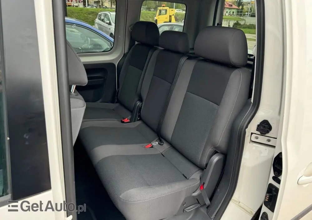 VOLKSWAGEN Caddy 2.0 TDI Comfortline 4Motion DSG