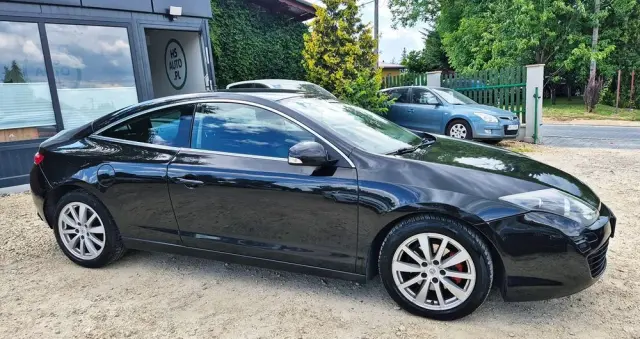 RENAULT Laguna Coupe 2.0 16V Turbo Dynamique