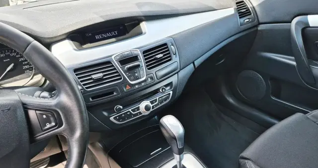 RENAULT Laguna Coupe 2.0 16V Turbo Dynamique