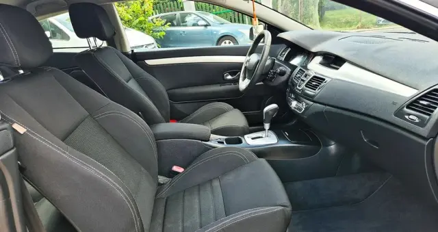 RENAULT Laguna Coupe 2.0 16V Turbo Dynamique