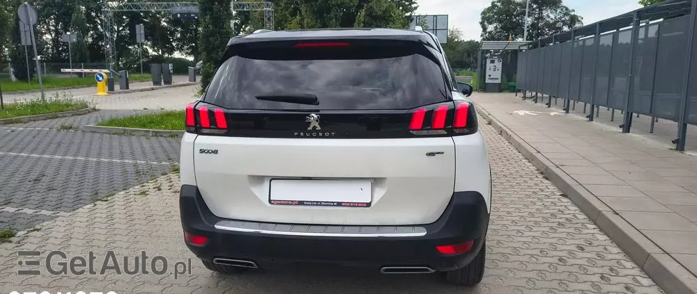 PEUGEOT 5008 BlueHDI 180 EAT8 GT