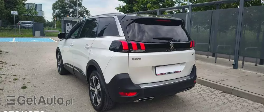 PEUGEOT 5008 BlueHDI 180 EAT8 GT