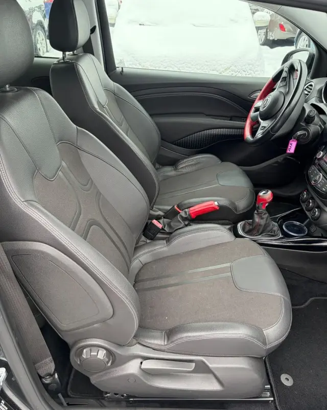 OPEL Adam 1.4 Start/Stop Black Jack