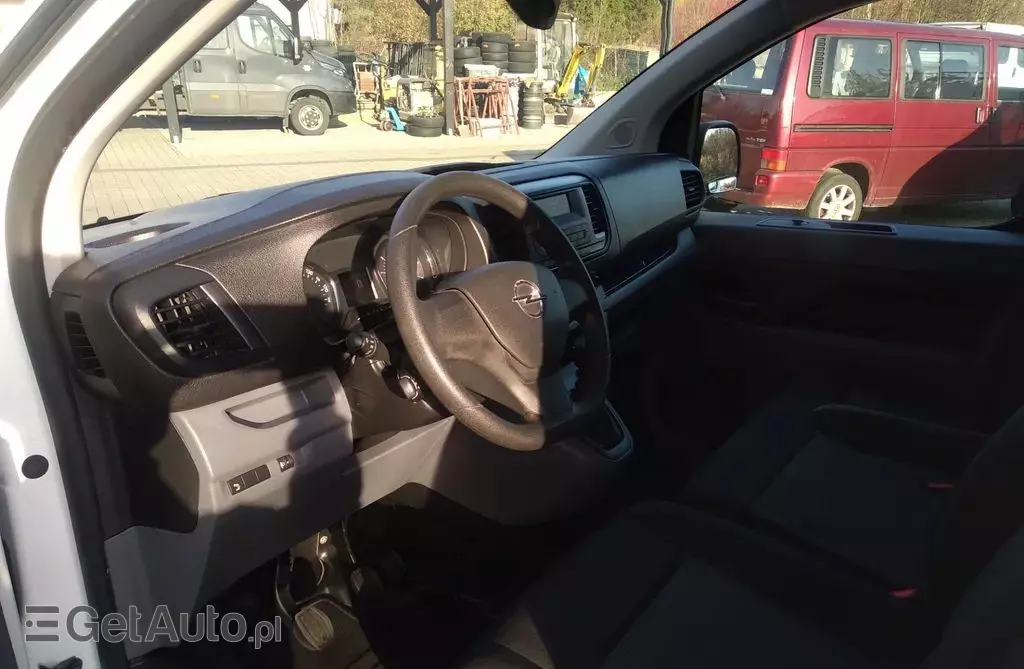 OPEL Vivaro 