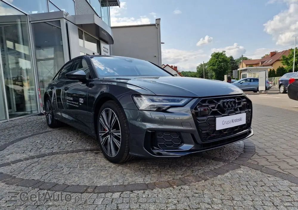 AUDI A6 Limousine 